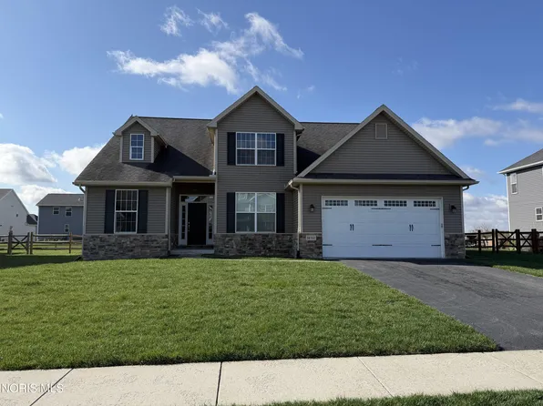 14961 Stonebridge Ln, Perrysburg, OH 43551