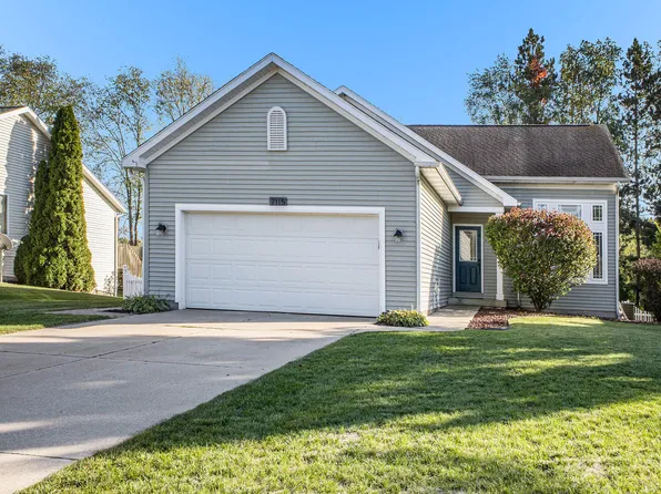 7115 Glencreek Dr SE, Caledonia, MI 49316