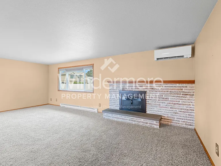 14920 E 14th Ave — Photo 12