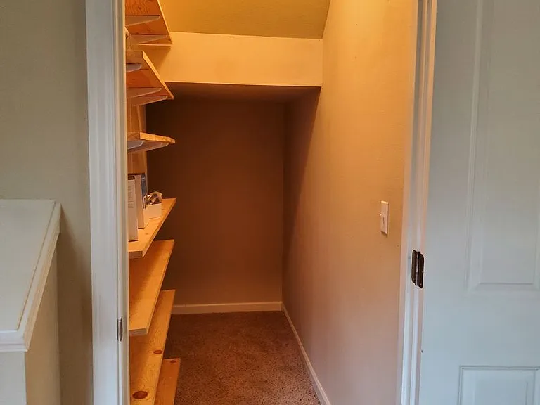 7612 Kodiak Ave NE — Photo 7