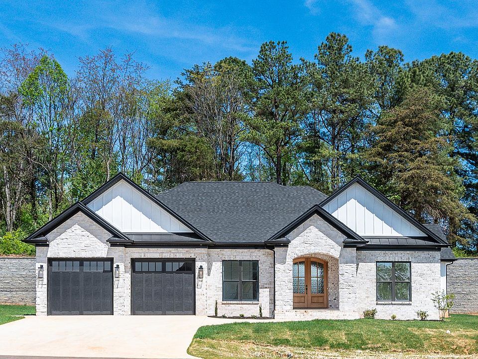1st image of 20 Crest Ridge Ct
