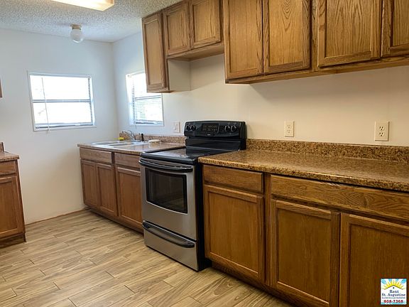 5th image of 680 Coral Reef Cir