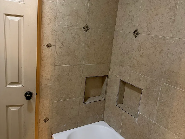 7051 Perkins Place Ct #B — Photo 11