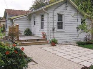 8633 Georgiana Ave, Morton Grove, IL 60053