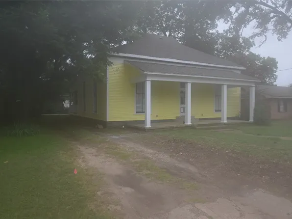 208 Corsicana St, Hillsboro, TX 76645