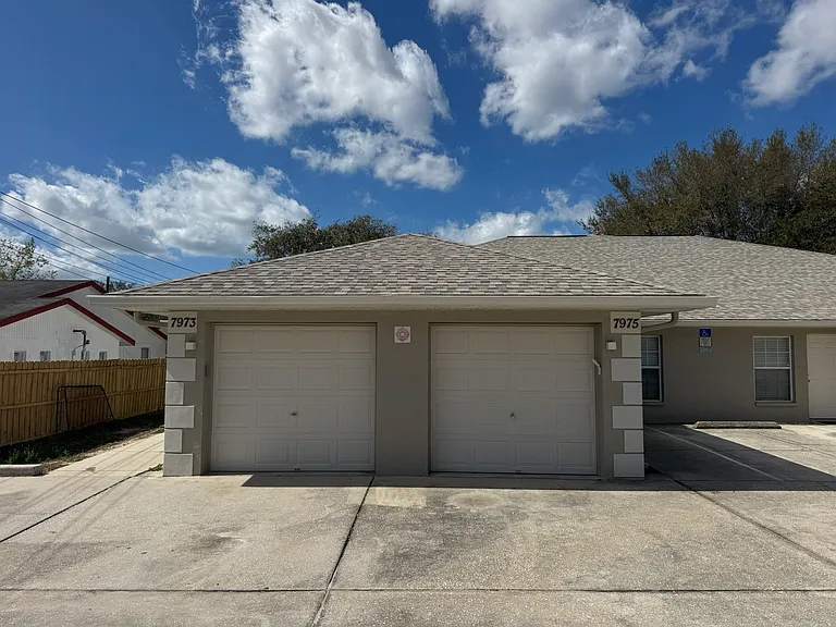 7977 Pinehurst Dr #7977 — Photo 2