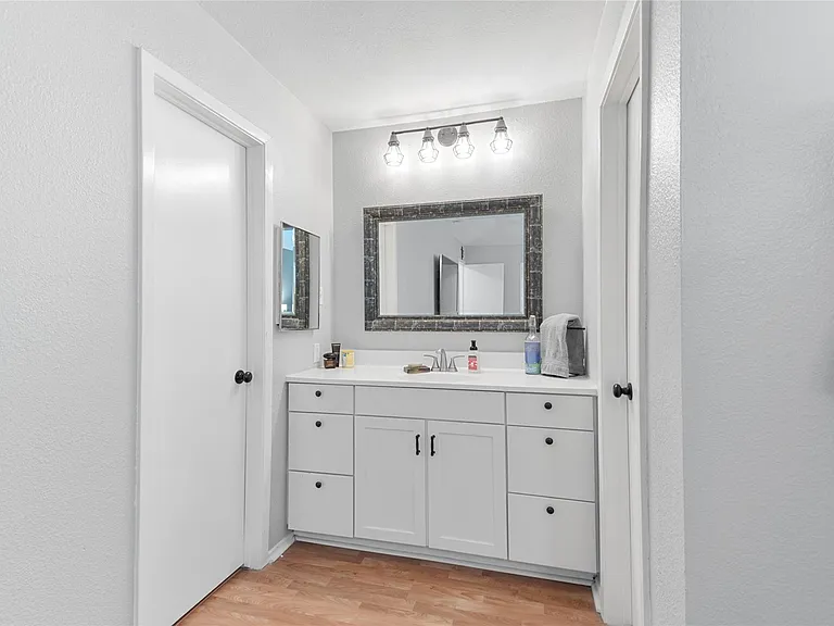 105 Sweetgum St — Photo 17