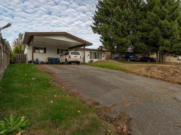 32633 Marshall Rd, Abbotsford, BC V2T 1A8