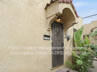 1135 E 67th St, Los Angeles, CA 90001