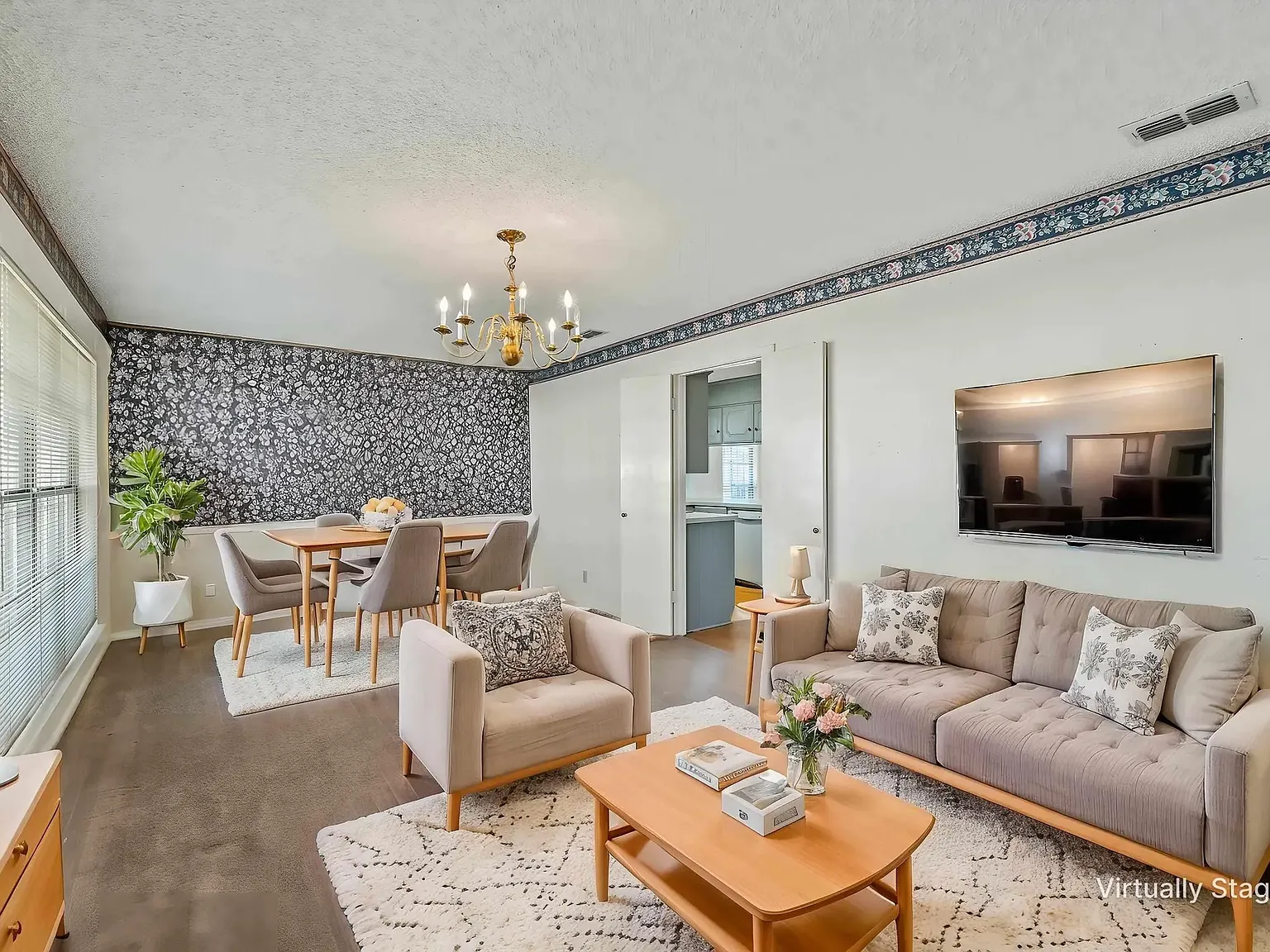 3 bed, 1876 sqft, $1,850 — Photo 3