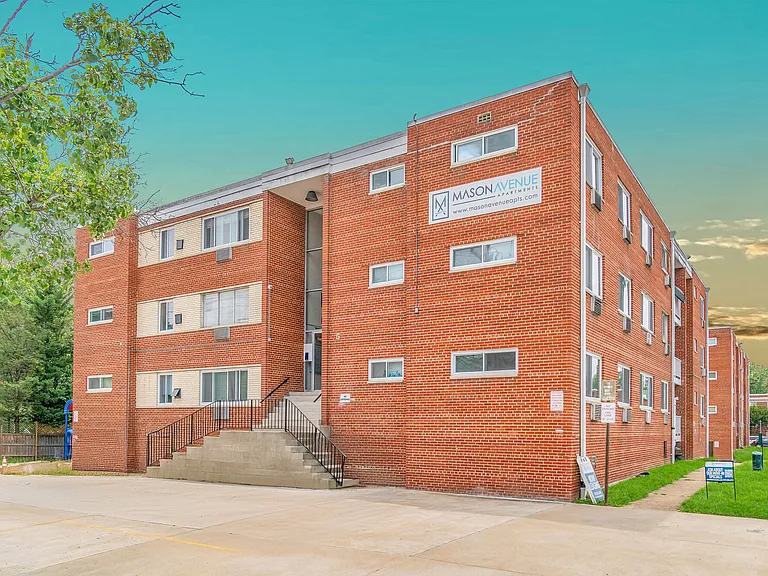 Mason Avenue Apartments — Photo 15