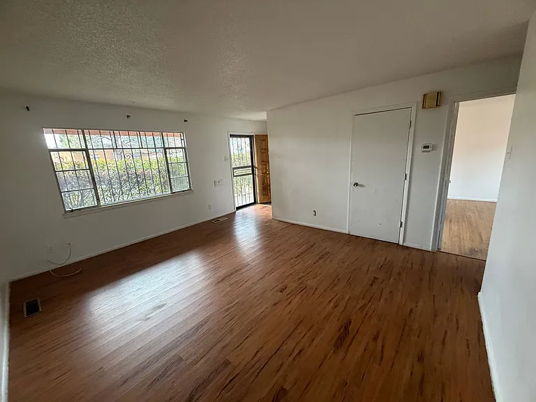 1030-1040 Truman St SE — Photo 5