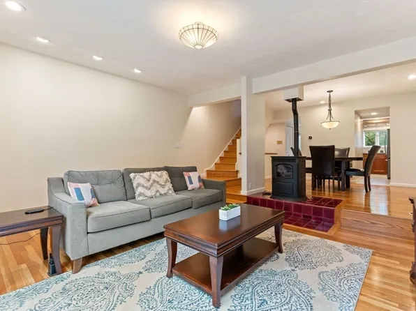 24 Greenridge Ln #7, Lincoln, MA 01773