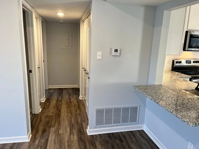 8914 N Swan Cir — Photo 21