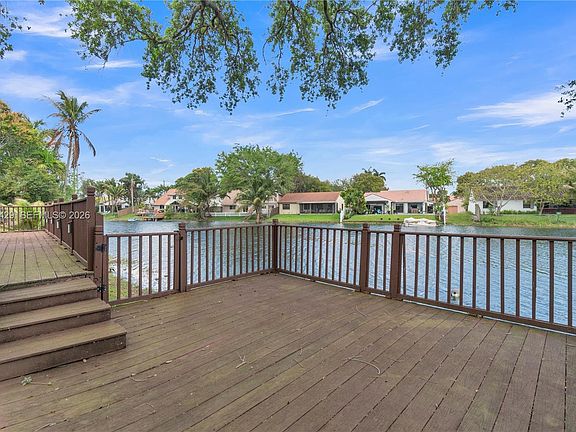 3rd image of 2905 Begonia Way