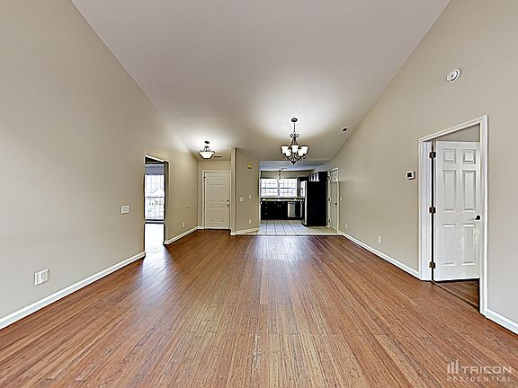 5th image of 2135 Mallard Green Pl