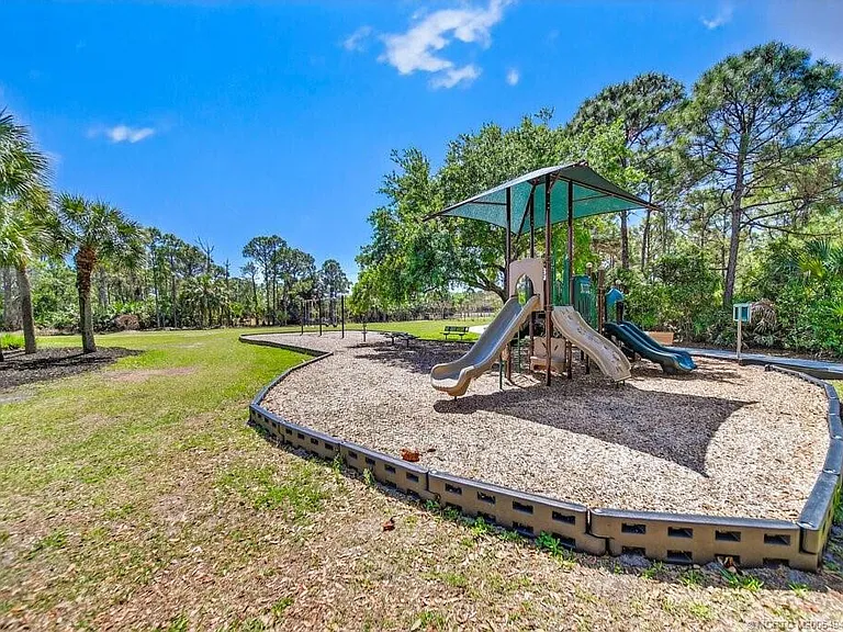 6079 SW Bald Eagle Dr — Photo 23