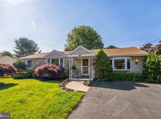 857 Central Ave, Southampton, PA 18966