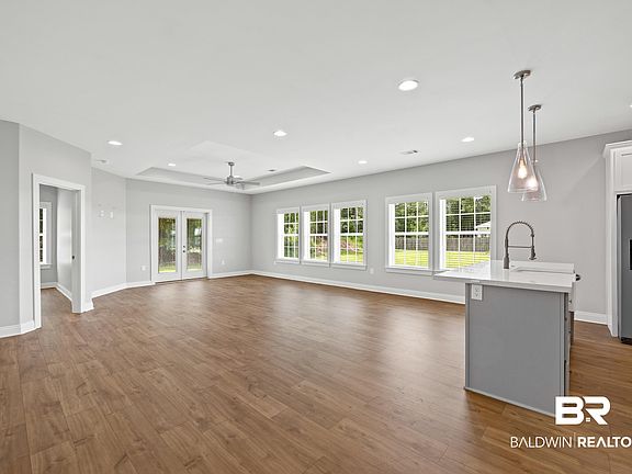 5th image of 8233 Carmel Cir