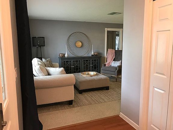 2nd image of 2252 Harn Blvd