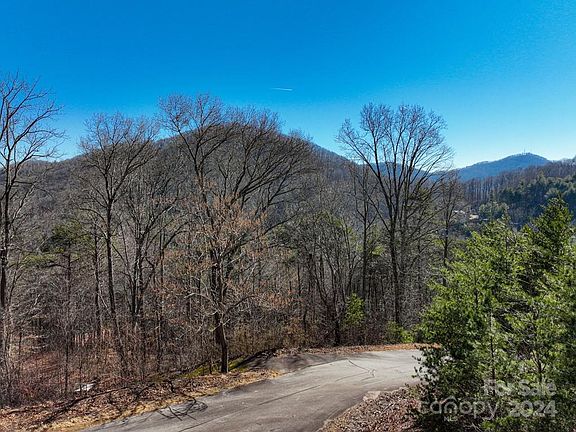 4th image of 108 Mountain Magnolia Dr #44