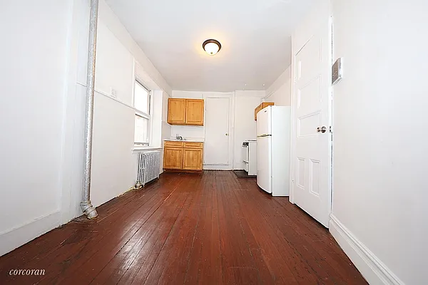 Rented by Corcoran | media 19