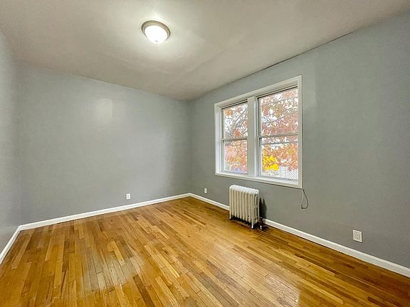 4th image of 6700 Park Ave #24A