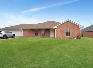 201 E College St, Gunter, TX 75058
