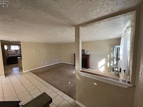 2nd image of 752 Regina Dr