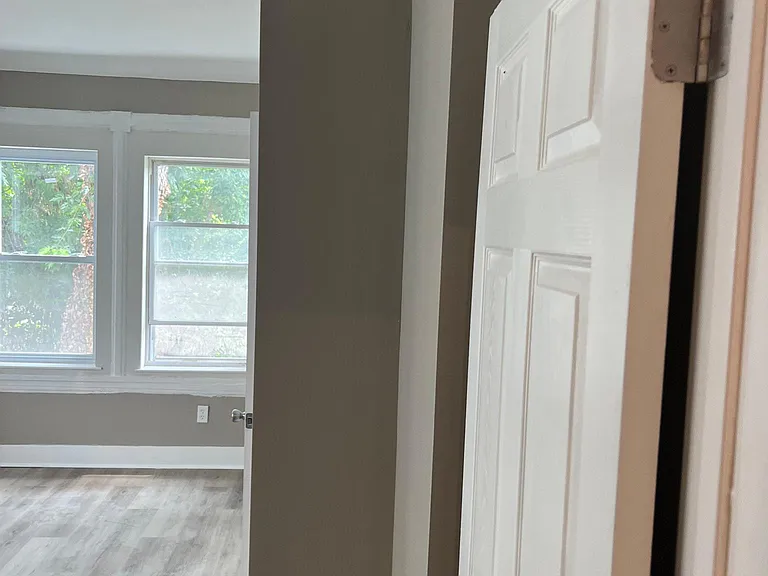 2239 N Van Pelt St — Photo 32