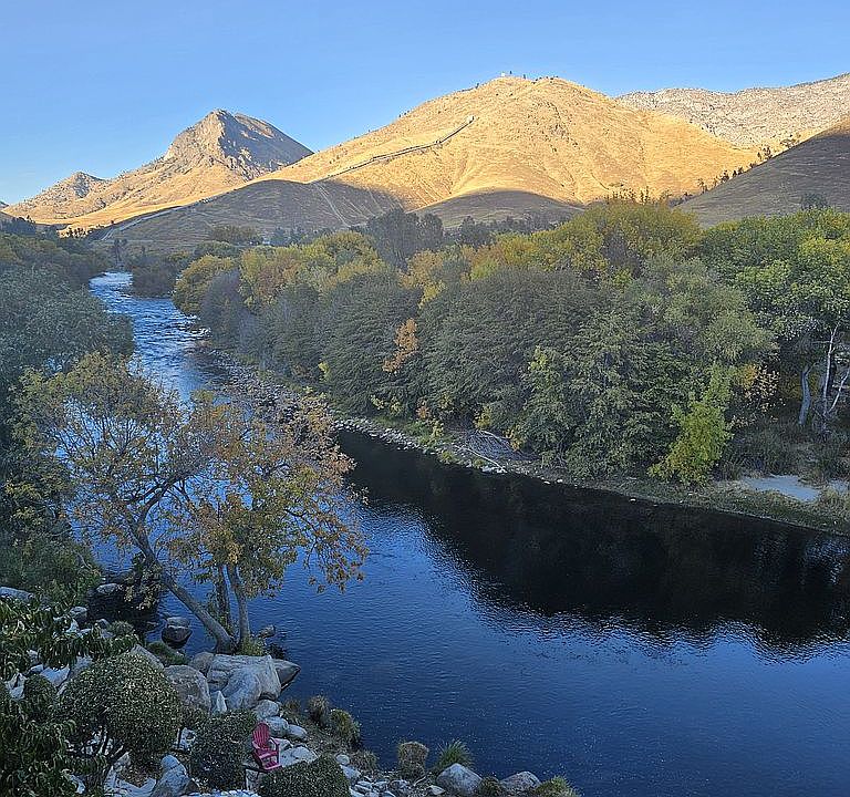 View from upper deck, uprive