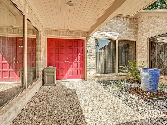 5th image of 10731 Braes Bayou Dr