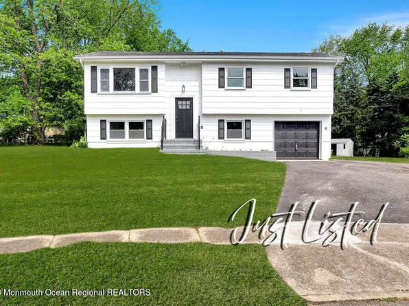 5 Fir Court, Jackson, NJ 08527