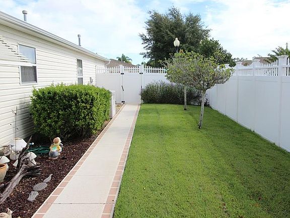 5th image of 7640 SE 171st Horseshoe Ln