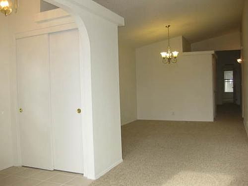 4th image of 2436 Louella Ave