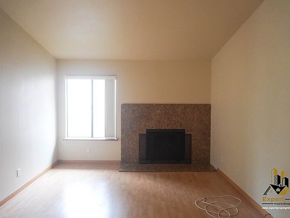 4th image of 5333 Primrose Dr APT 36B