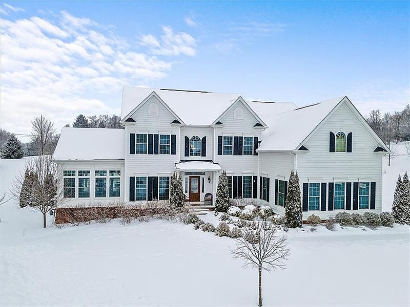 1st image of 308 Sapling Ct