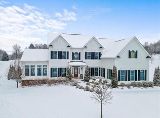 308 Sapling Ct, Cranberry Township, PA 16066