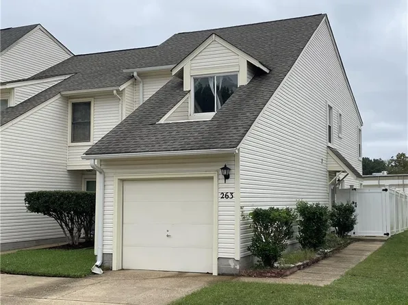 263 Mannings Ln, Virginia Beach, VA 23462