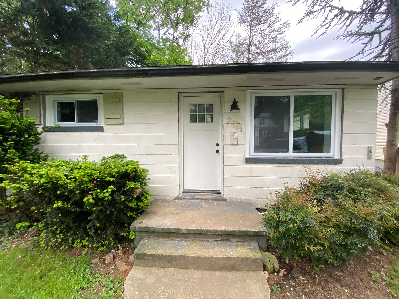 507 Park Rd — Photo 2