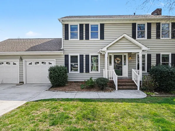 537 N Gurney St, Burlington, NC 27215