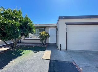 32963 Lake Bluestone St, Fremont, CA 94555
