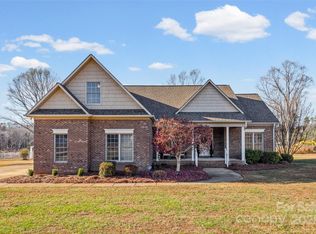 310 Clarendon Estates Dr, Clover, SC 29710