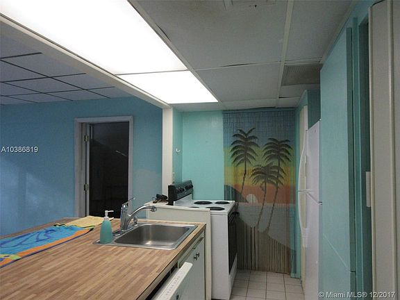5th image of 15023 Coconut Ct