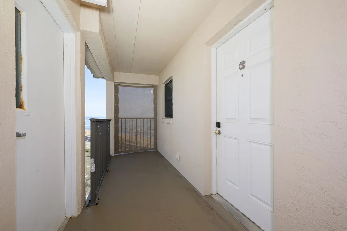 Building Photo - 2730 Ocean Shore Blvd #507