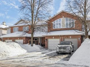 4298 Sunwood Cres, Ottawa, ON K1J1B8