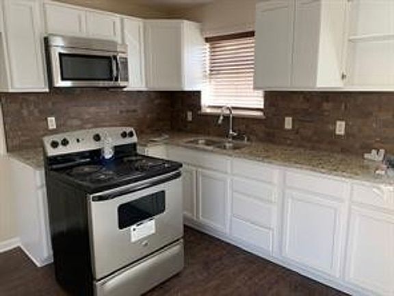 2nd image of 105 Laguna Vista Ct