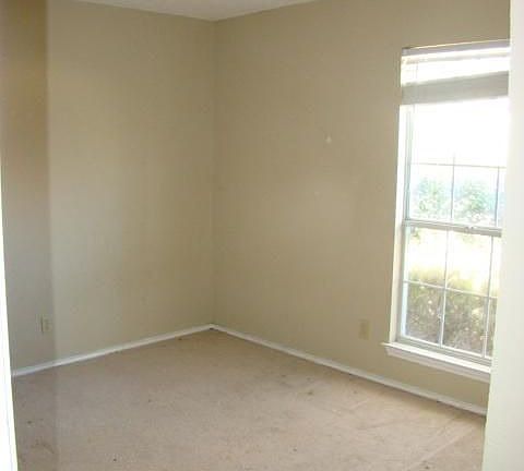 3rd image of 4413 San Mateo Ln