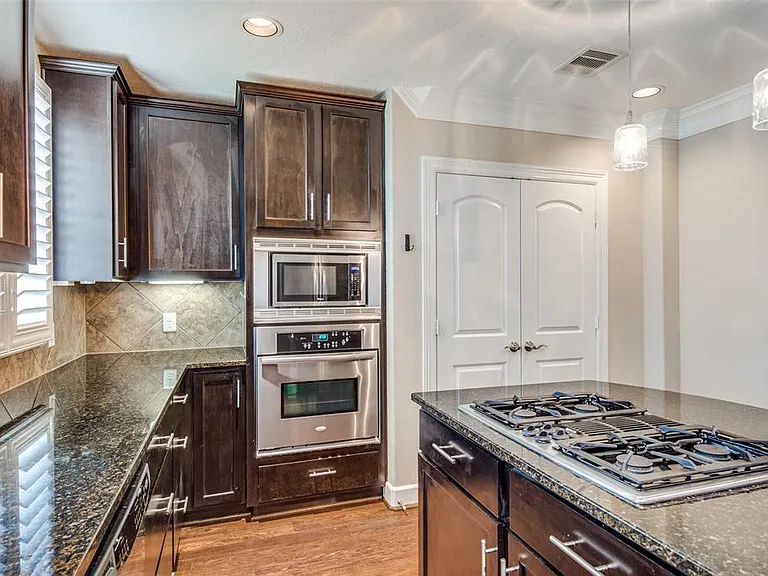 1126 Hempstead Villa Ln — Photo 24
