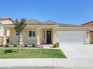 17976 Grapevine Ln, San Bernardino, CA 92407